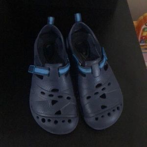 The children’s place sandals